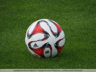 Alles was mit einem Fußball zu tun hat!