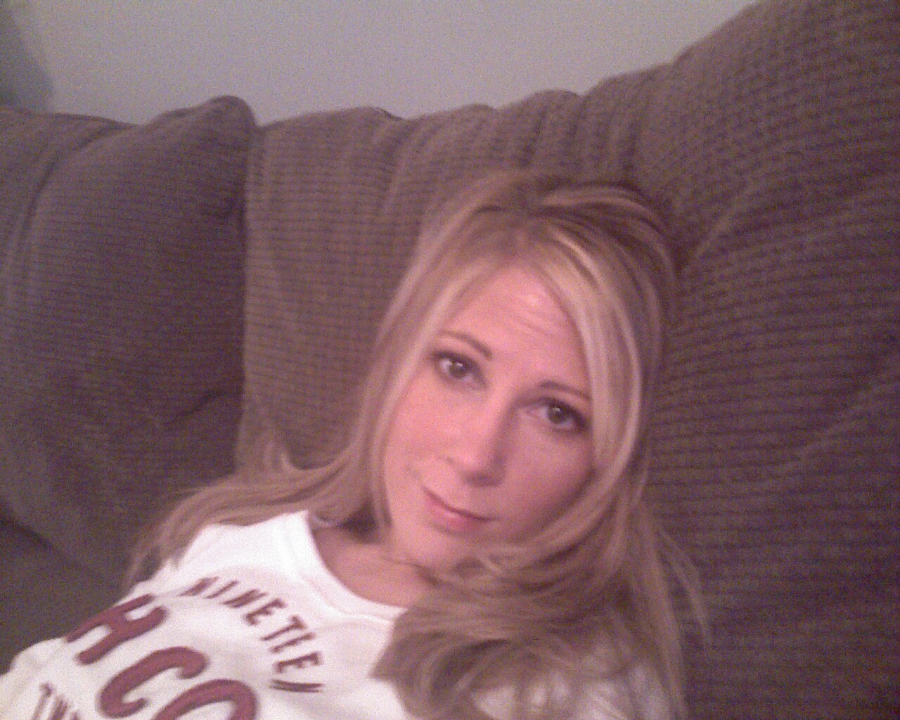 Sarah_FoxKc's profile picture. Always searching for sunshine