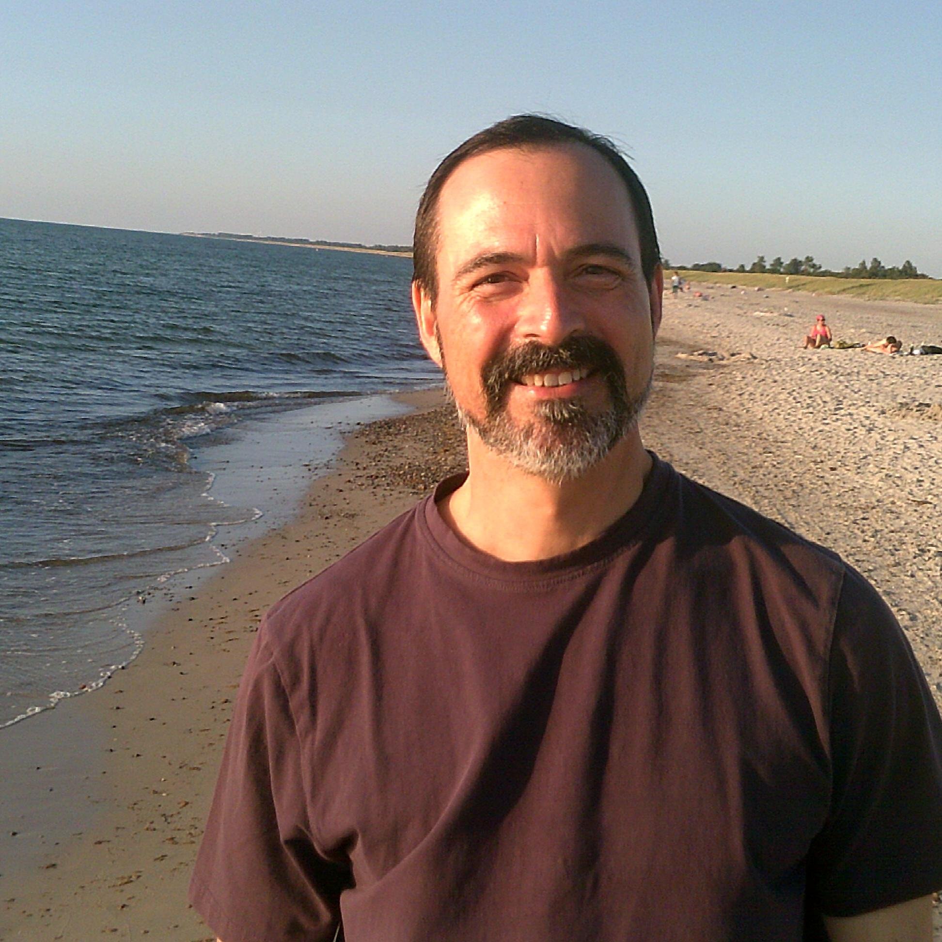Latin teacher, amateur drummer, music lover, great great nephew of the inventor of the Ramos Gin Fizz
