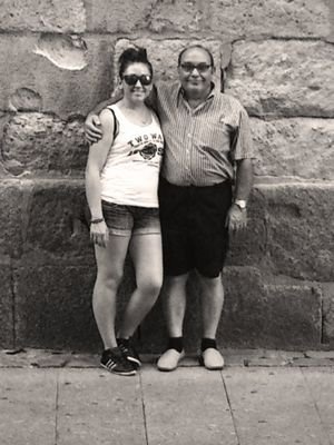 MonySuiza's profile picture. confio en todo el mundo pero no en el diablo que llevan dentro