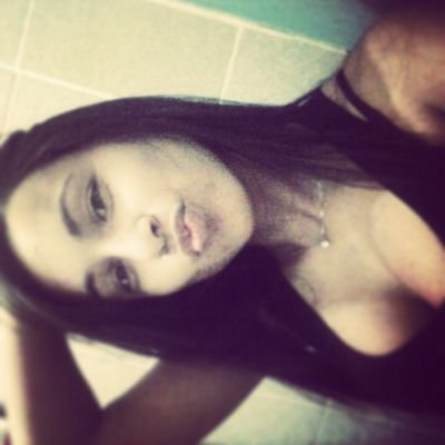 Campinas | 1.7 years | São paulina | Futura Aeromoça | ♥ | Amo livros | Amo dançar | Amo treinar etc . . . ♡ 
DEUS acima de tudo e todos ♛
