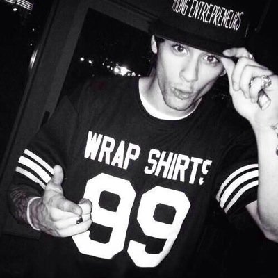 Please go follow @larryswingz :)