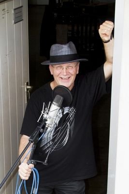 Rotterdams Conservatorium. Eigenaar Zang-Gitaarstudio Dries Oomen