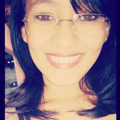 Virginiana, 19 anos, relacionamento sério com @berg_lucas1 , estudante de enfermagem - UnP 
Eu não posso ficar de pé diante da tua glória ♫