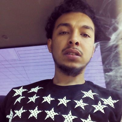 gettn to da $$$ livin life too the full smokin tree'z tryina catch my dreams