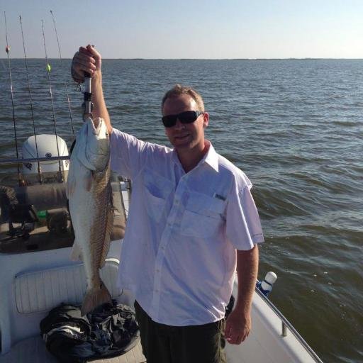 VP Sales @InvoiceASAP. Entrepreneur. Hustler. #StartUps https://t.co/e2y8CUq4hP