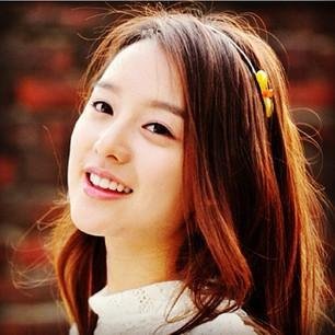 ⓥ role player of Actress Kim Jiwon ♧ L E A V I N G