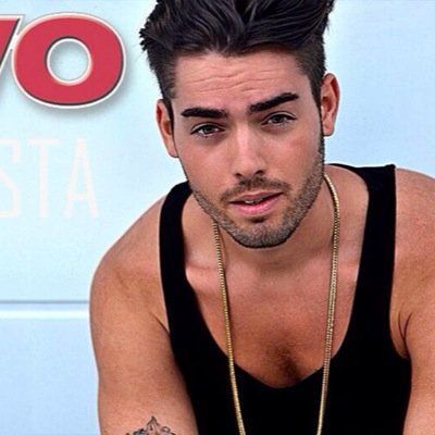 Je suis fan de Danielo COSTA go follow @Danielo_costa #DanieloCosta #EWING #swagers abonnetoi a @Danielo_Costa Snapchat : Danielo_Costa