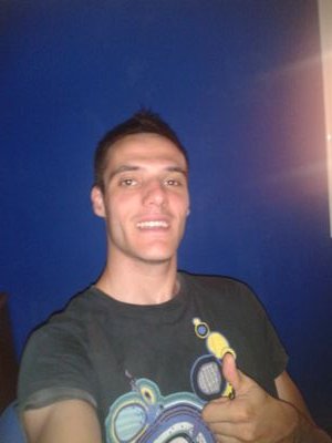 Raul_Akon5's profile picture. .....