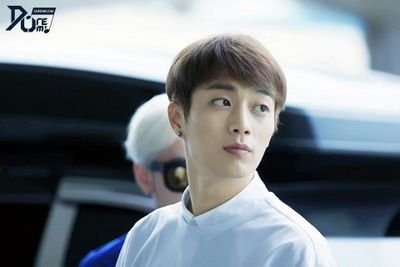 w. 숙이센터좀님의 아이라인 그리는 남자 윤두준 (21) / 팬 호칭: 루멘 (빛) /양도140911~ing