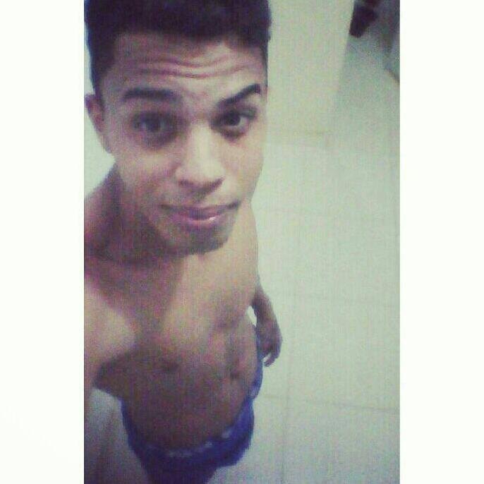 . sigo de volta '
