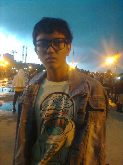 17dadang1's profile picture. 