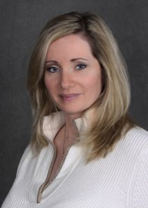 Real estate agent, Marketing wiz, mother of twins and cook to all who know me.