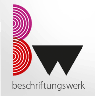 Ihr erfahrener Münchner Partner in Sachen Folien, Digitaldruck und Beschriftungen - Seit 2003.