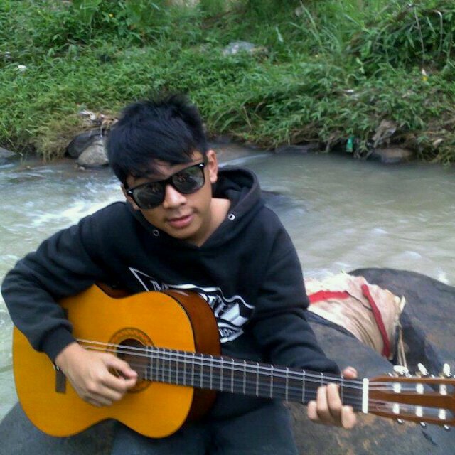 Follow me -_-