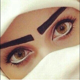 من بغى يتابعنـي يدل دربہّ { مرحبا ، حياه ، اهلين ، حيہّ } . . ♥''                                                               استغفراللہ واتوب اليہ ..♥♡'