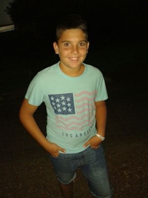 tanto amo dios al mundo que dio al hijo unigenito para quien el creyere no se pierda mas tenga la vida eterna