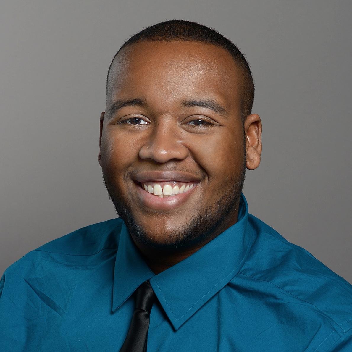 College Adviser at AC Prep Academy in KCMO. Here to be of service for all your college going needs and questions!