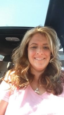 michelledowns65's profile picture. 