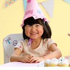 Best Personalized Gift Store in Town. http://t.co/iAivE68D2Q offers variety of personalized / premium gifts and creative living items. Visit us to know more:)