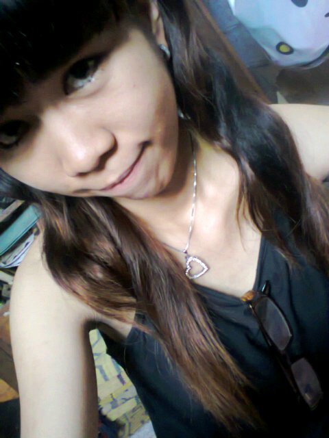 I'm love my family . .
I'm funny, Imfuls , Care , Beautiful 
I'm Beloved pria agamis b'rzodiak libra . . Realita cinta secret Mr chudiet Ms Chestnut