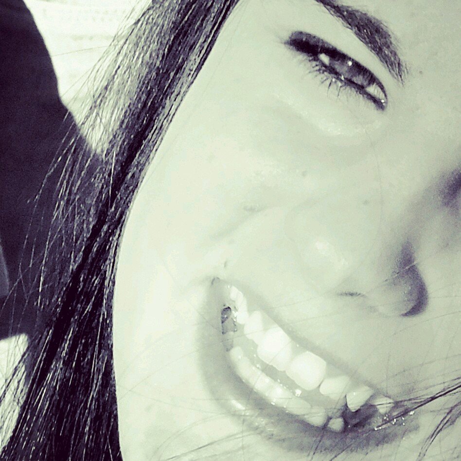 isaladys12's profile picture. Estudiante de enfermería en Zaragoza, adoro a mis pequeñinas ladys, cierta atraccion hacia mi cama. VILLARROYA DEL CAMPO, the Ronx, increible.