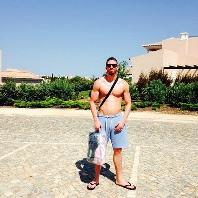 connormilne92's profile picture. 