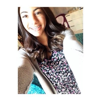 Hi I'm Ally! Subscribe to my YouTube here: https://t.co/qLWJY0utnL