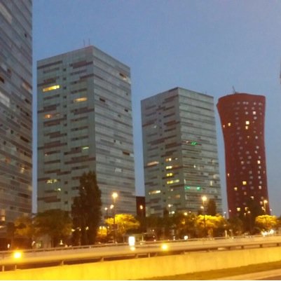 Mejores ofertas en pisos en Barcelona.

Best deals on apartments in Barcelona.