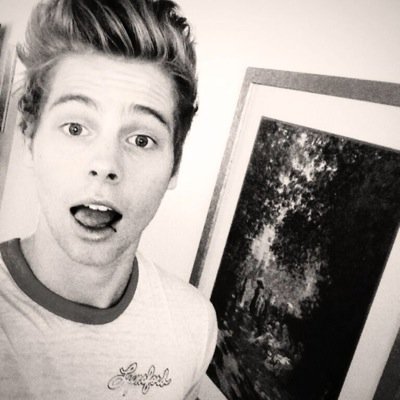 5SOS •• Miley Cyrus •• Justin Bieber •• Magcon •• Ariana Grande