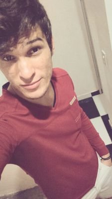Julio Cesar, 21 Anos, Capricorniano, Namorando, Moro em Alto do Rodrigues. Coisas simples e sinceras me atraem. =)