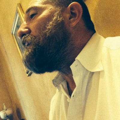 penso di non essere a posto……..comunque non ne conosco di gente normale…...