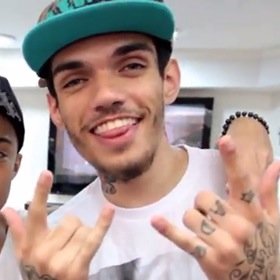amo rap pesado tipo pollo vagalumes