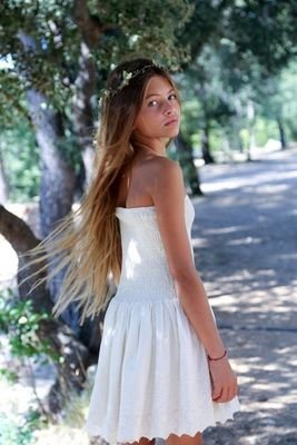 ~16 años~ soy tímida dulze y amable, y un poco o demasiado cortia♡ {francesa}