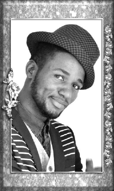 Let ur smiles change th world bt nevr let th world change ur smiles..(ws)