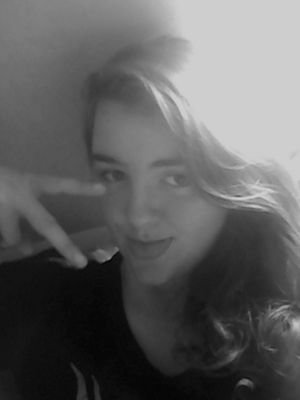 Sharp13Emily's profile picture. Ppl hate me so im running away from my own fear but Im used to it i guess I'm just scared No one likes me anymore and i didn't do anything btw i luv MHJR music