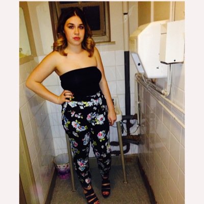 Instagram: shannonfogarty21