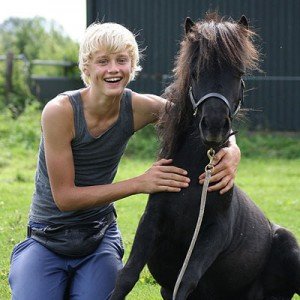 Obsessed with a Dutch boy with beautiful eyes named Jesse Drent♥ 
Since 26-9 '13, followed by Jesse since 26-9 '13 
∞ ∞ ∞ ∞ ∞
