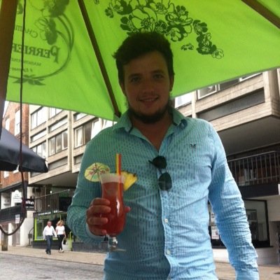 oli_actual_hand's profile picture. #UHOHITSTHEBIGO #YOLO Old enough to know better, Too young to give a fuck.