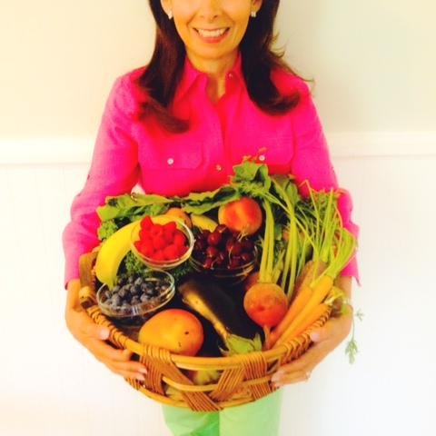 Nutrition for College and University Students.  Ask me any burning questions you may have about food and nutrition.