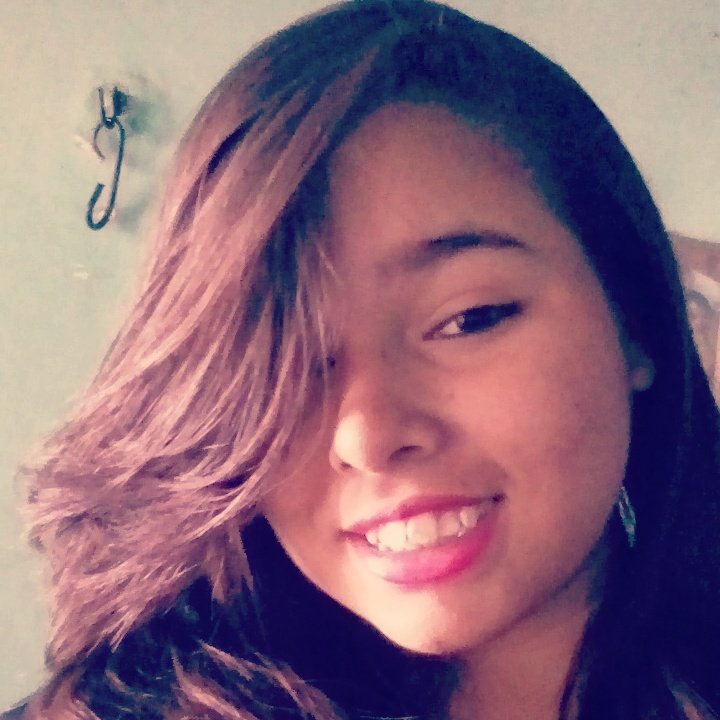 Nossa e tao dificil falar de se proprio mas quem me conhece sabe como eu sou de verdade.Mas em fim me sigam que eu  sigo de volta.bjooooo