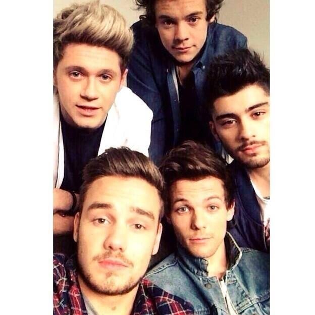 CallMeLatin's profile picture. Directioners follow @1DItsSelena @Nahomii1D @sabri02ramirez