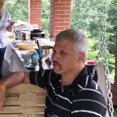 1db03d388c0c4bd's profile picture. 