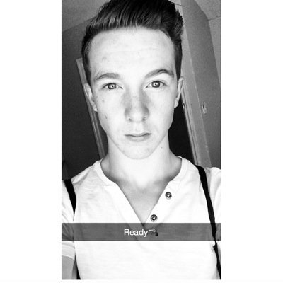 Follow and i WILL follow you back ;) oh and if you unfollow, i will too.