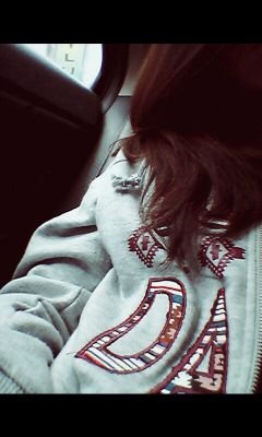 NayaretSalgado's profile picture. Amante de la lectura y la música. Directioner♡, Sheerio♡,5sosfam♡ ◆30 de Abril◆