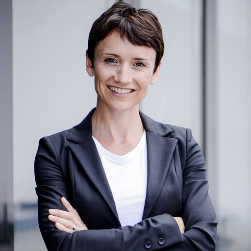 Founder of alma comms - marketing for the media tech industry. International experience from 