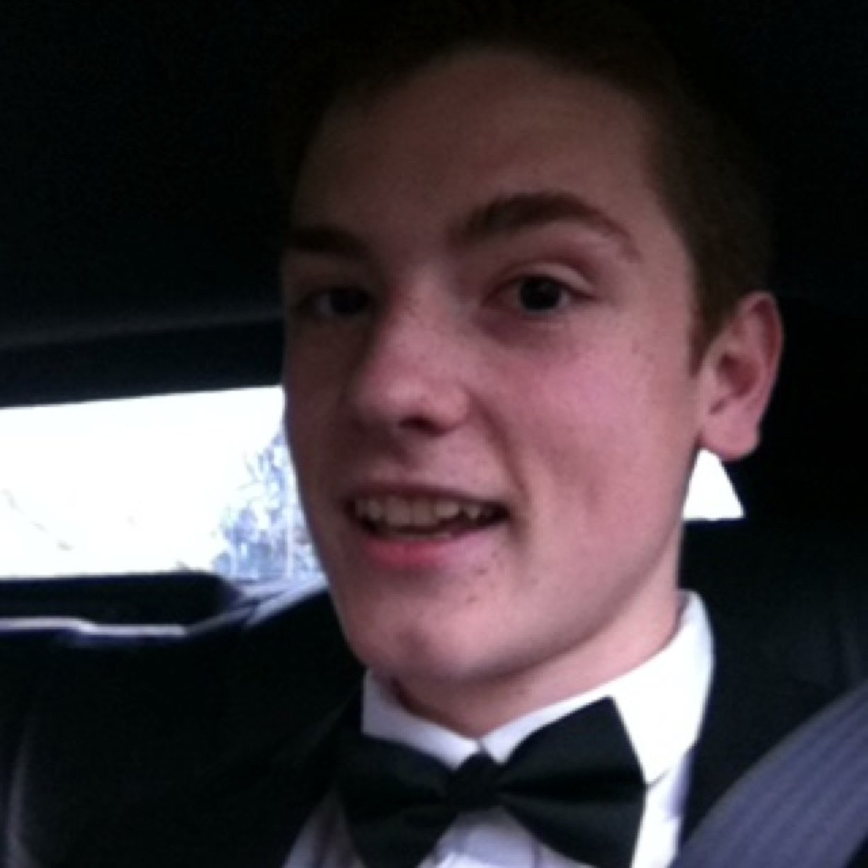 hooper_dj's profile picture. Pompey FC supporter with a keen interest in Formula 1 and rugby as well. I also like to play pop and rock music on the acoustic guitar.