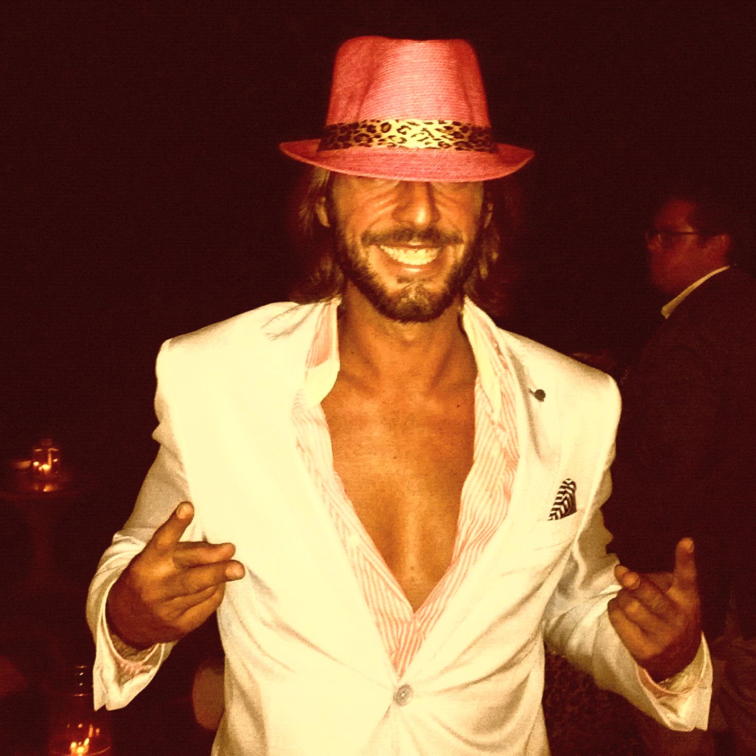 jimenez_85's profile picture. Auditor de cuentas junior licenciado en direccion y administracion de empresas by wales university!!ligado siempre al mundo de la noche!