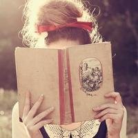 _bookaddicted's profile picture. 