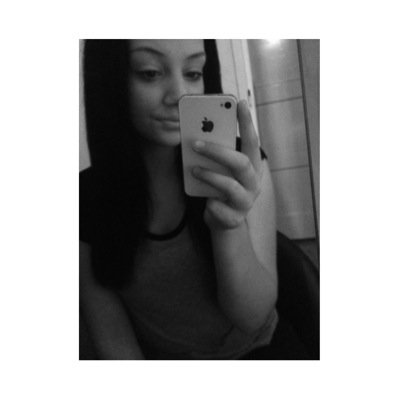 omii_x's profile picture. taken by the best! 18'06'14 ❤️